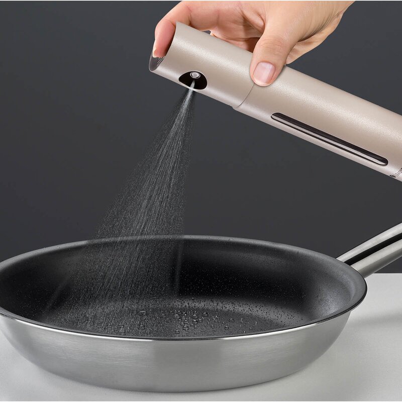 Zassenhaus Oleon sprayflaske for olje 100 ml hvit