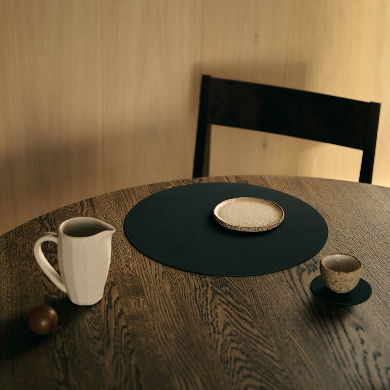 LIND DNA Circle Nupo bordbrikke 38 cm Black Ink