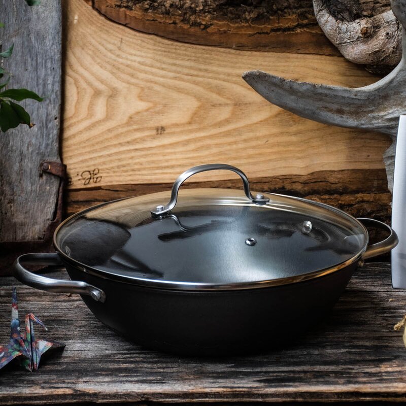 Satake Pure Pan traktørpanne 28 cm støpejern nitrering