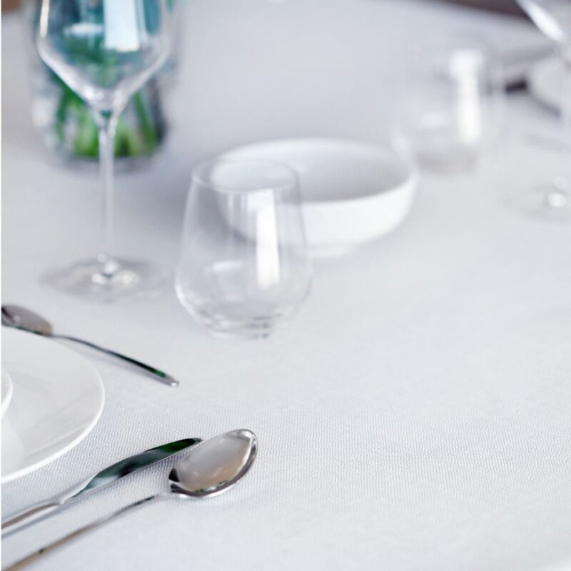 Home by Ilse Jacobsen Tabletop Collection duk 137x380 cm pearl white