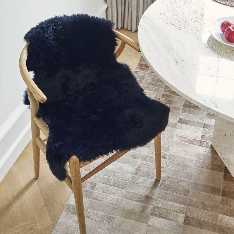 Natures Collection Saueskinn new zealand lang ull 100 cm black