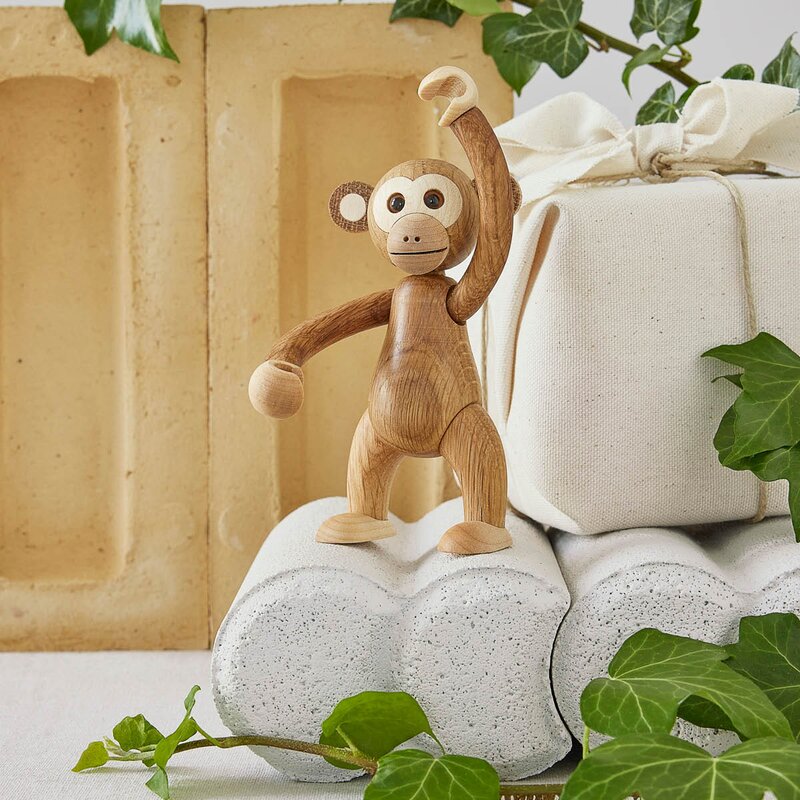 Spring Copenhagen Jolly Ape trefigur 11 cm eik