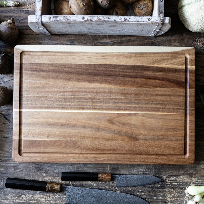 Satake Skjærebrett 43x28 cm akasie