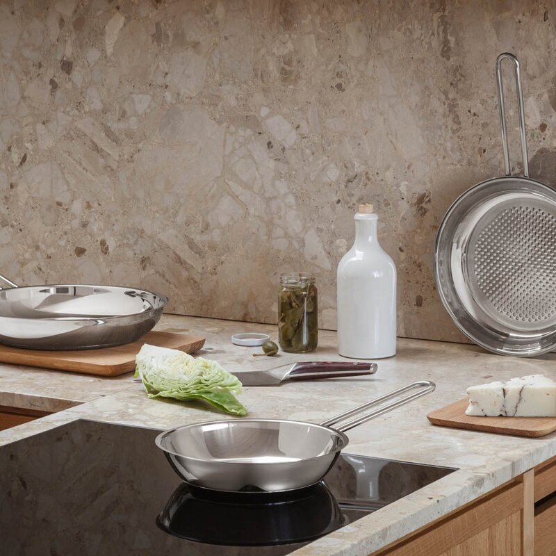 Eva Trio Stainless Steel stekepannesett 2 stk 24 cm + 28 cm honeycomb