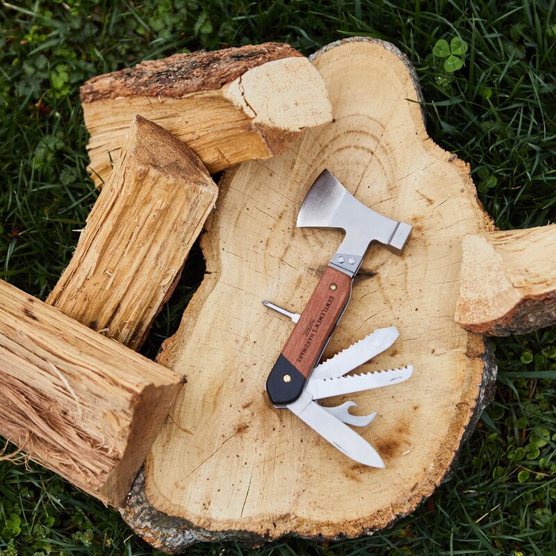 Gentlemen-s Hardware Multiverktøy 10-i-1 øks