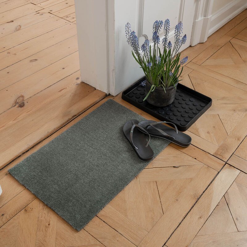 Tica Copenhagen Dot sko- og støvelbrett 28x38x3 cm svart