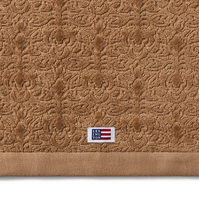 Lexington Velour jacquard ornament håndkle 100x150 cm fudge