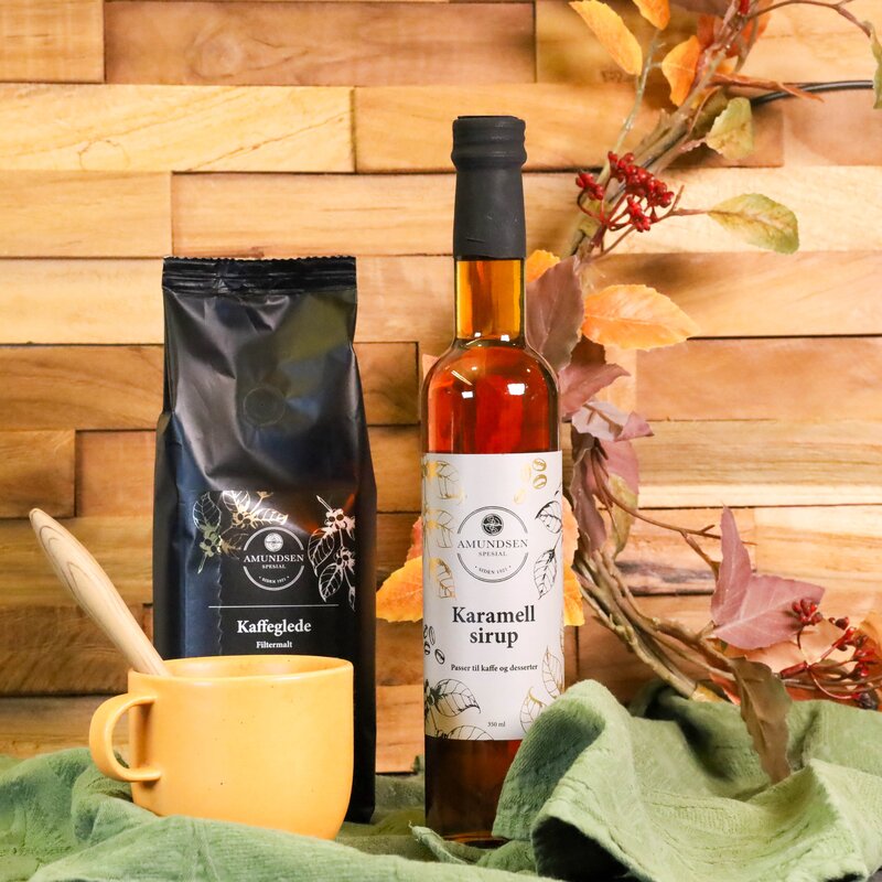 Amundsen Spesial Gavepose filtermalt kaffe 250g og karamellsirup 350 ml