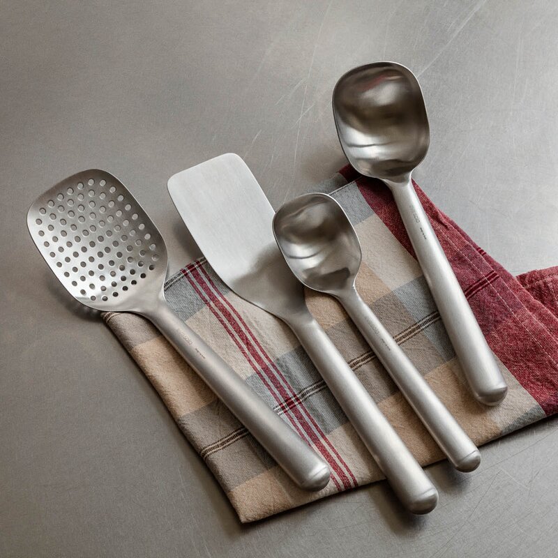 Eva Trio Green Tool serveringsskje metall 23 cm