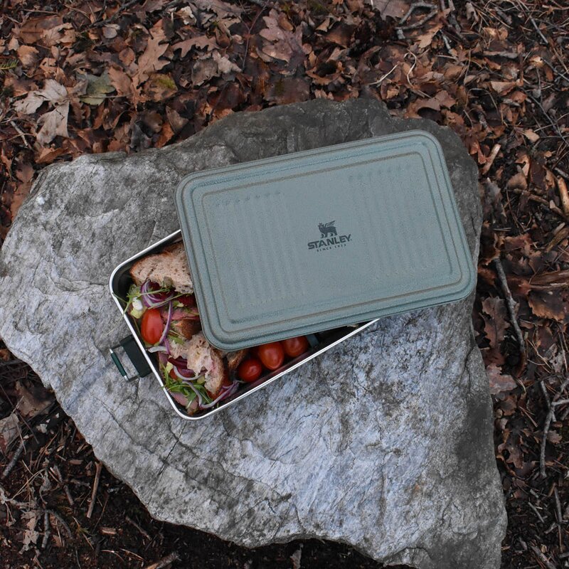 Stanley Legendary matboks 2L hammertone green