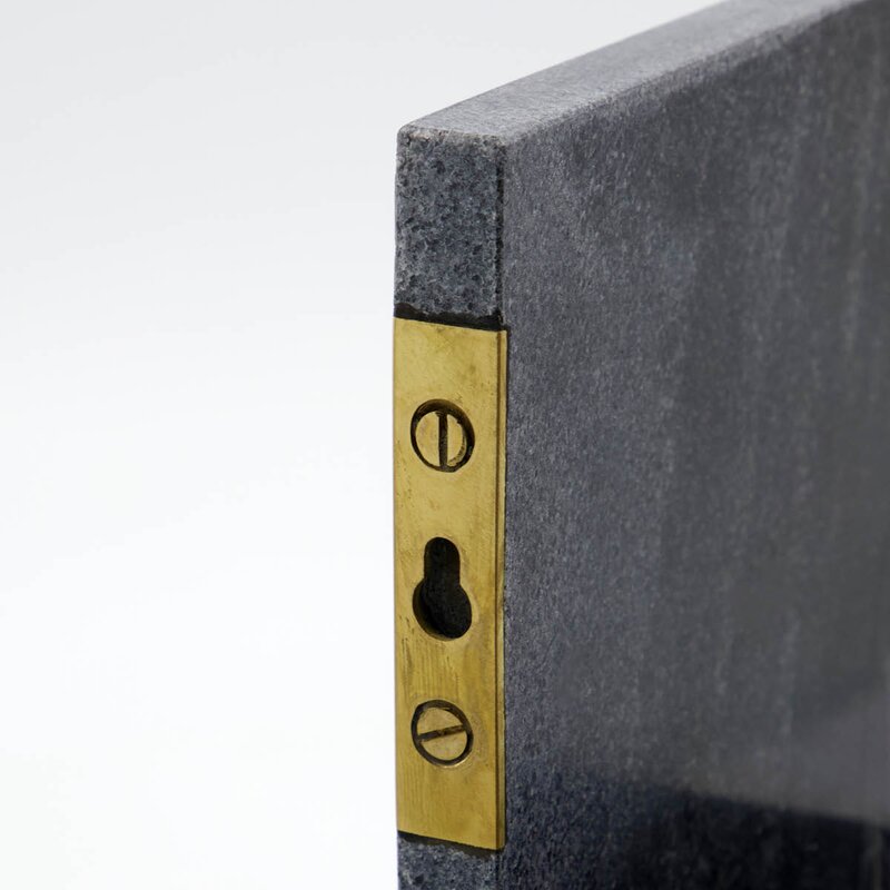 House Doctor Marr hylle i marmor 50x14x14 cm svart