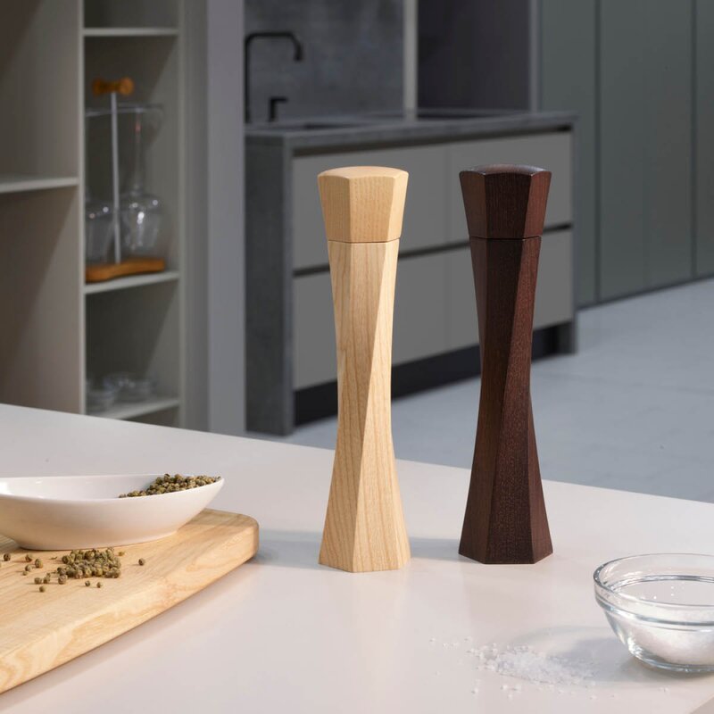 Legnoart Twist salt- og pepperkvern keramisk 26 cm lys asketre