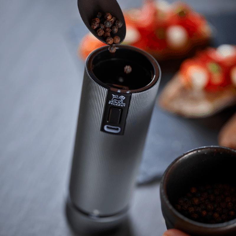 Peugeot Line elektrisk pepperkvern 15 cm graphite