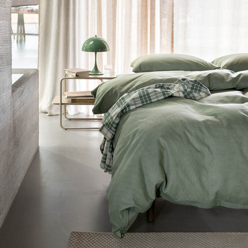 Høie Emil flanell sengesett 140x220 cm dempet grønn