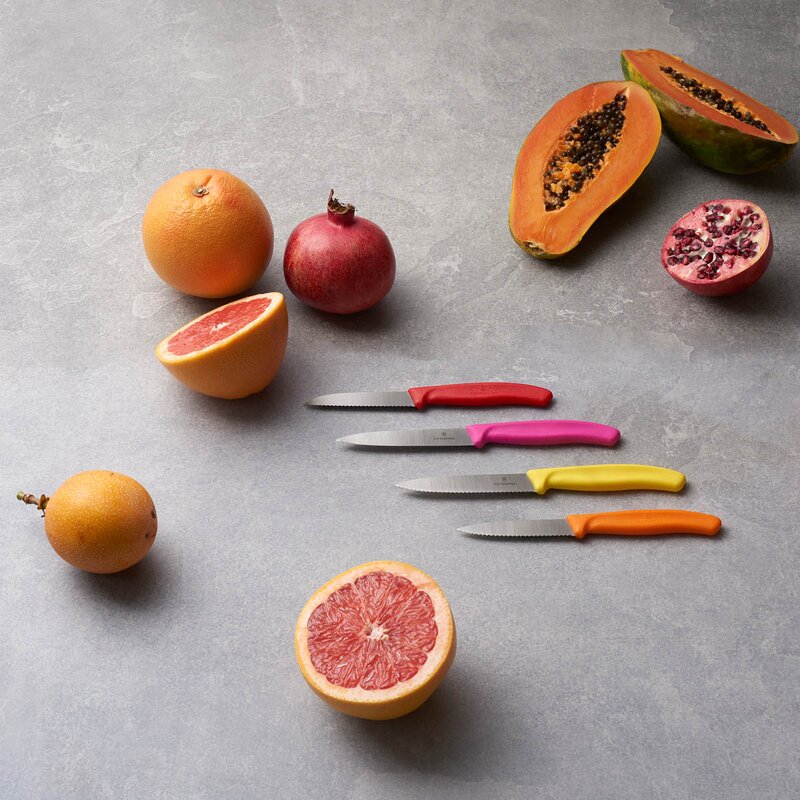 Victorinox Swiss Classic grønnsakskniv 8 cm bølget blad oransje