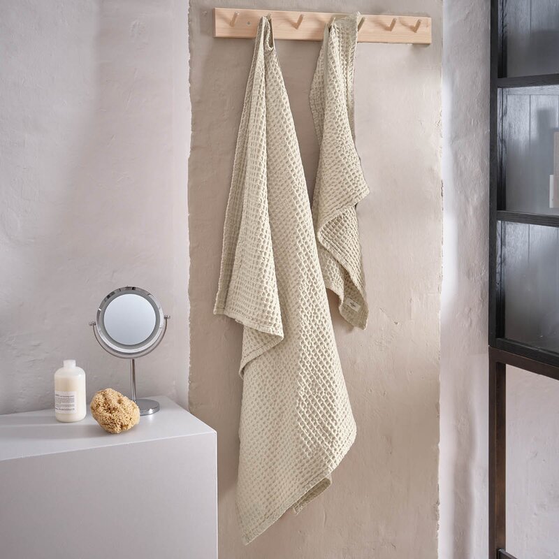 The Organic Company Big Waffle gavesett med håndkle og badelaken stone