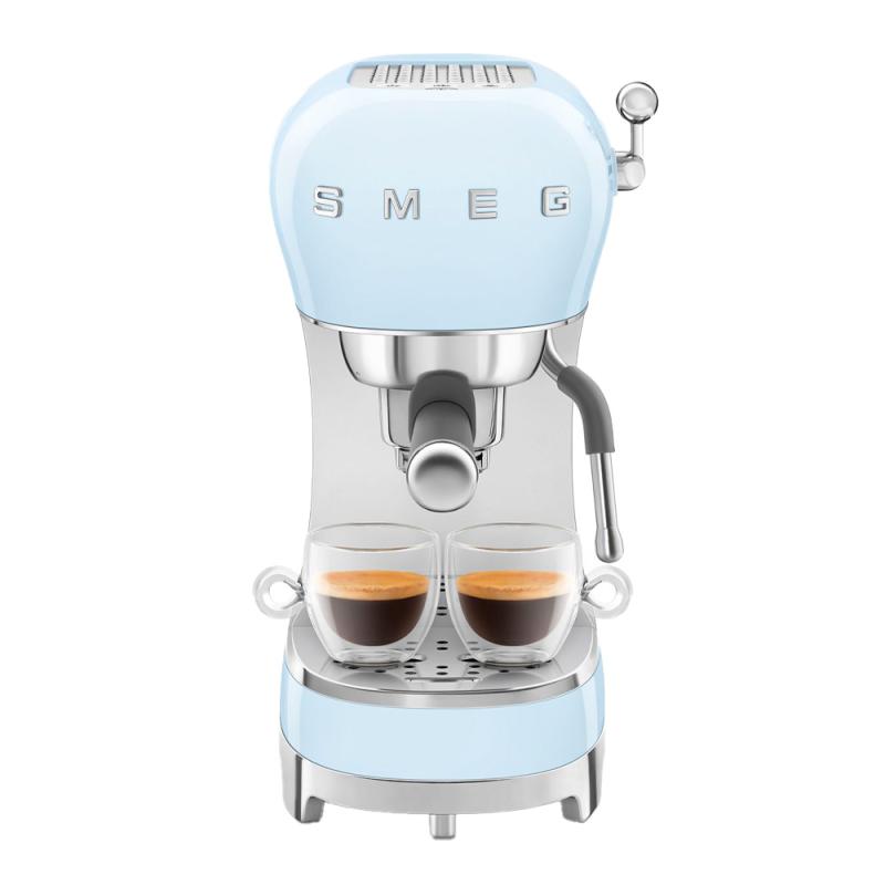 SMEG Espressomaskin ECF02 1L pastellblå