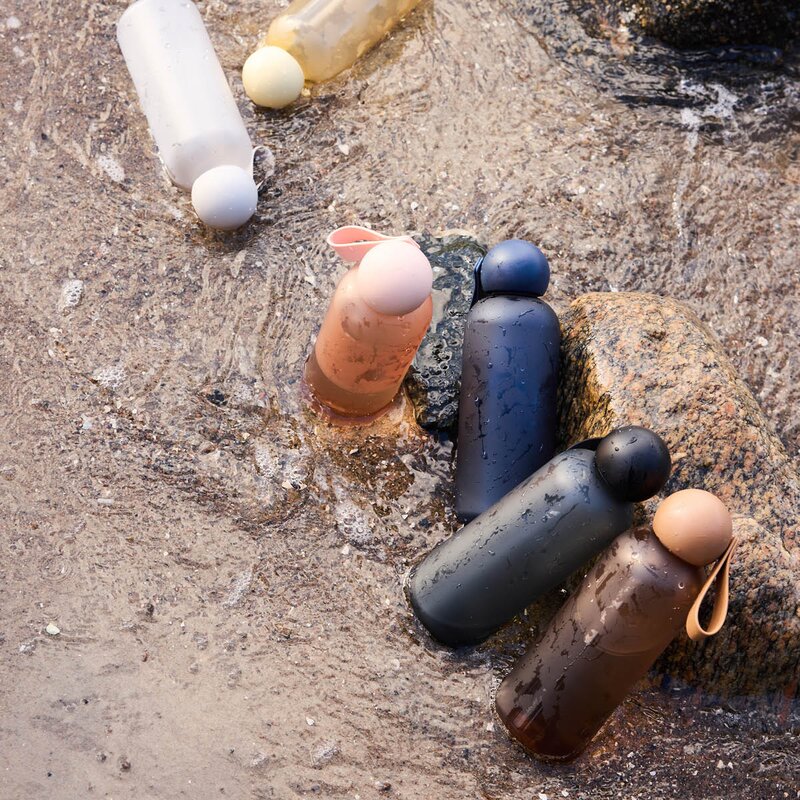 Sagaform Tom vannflaske 65 cl blå