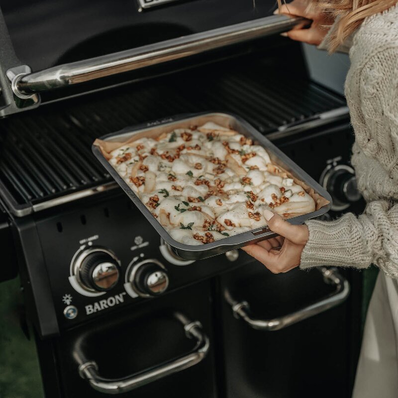 Broil King Baron 490 Shadow gassgrill med rotisseri og sidebrenner