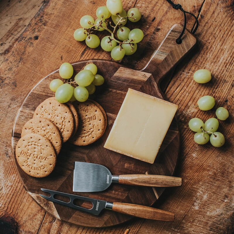 Dorre Sam serveringsbrett i akasietre 37 cm 2 stk