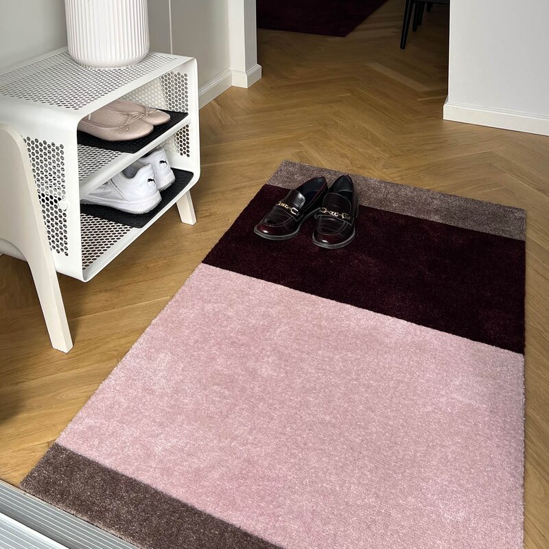 Tica Copenhagen Stripes horisontal gulvmatte 120x67 cm bordeaux/rose/sand