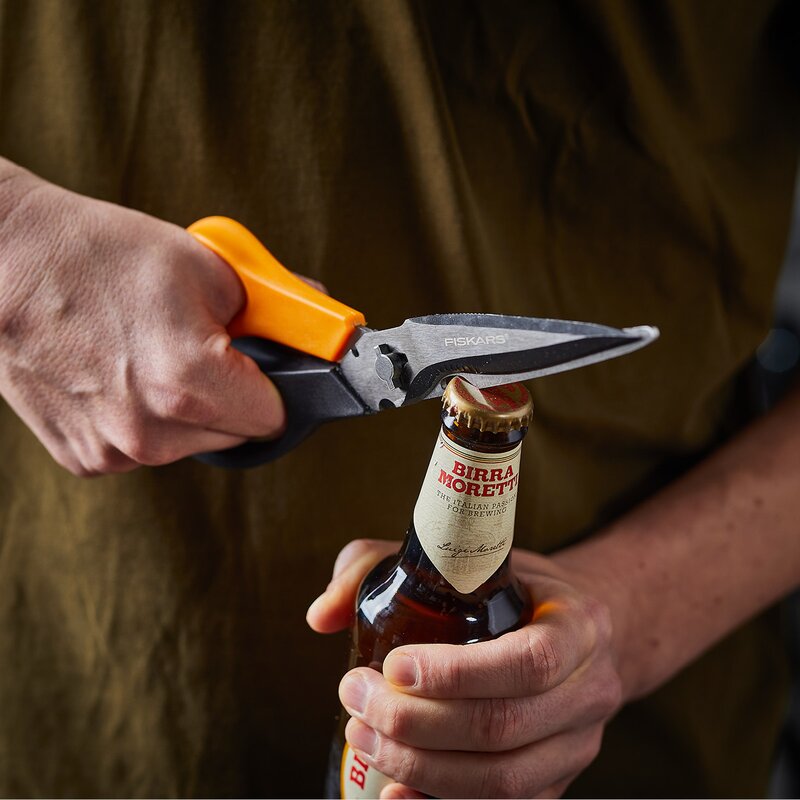 Fiskars Cuts More multisaks 23 cm