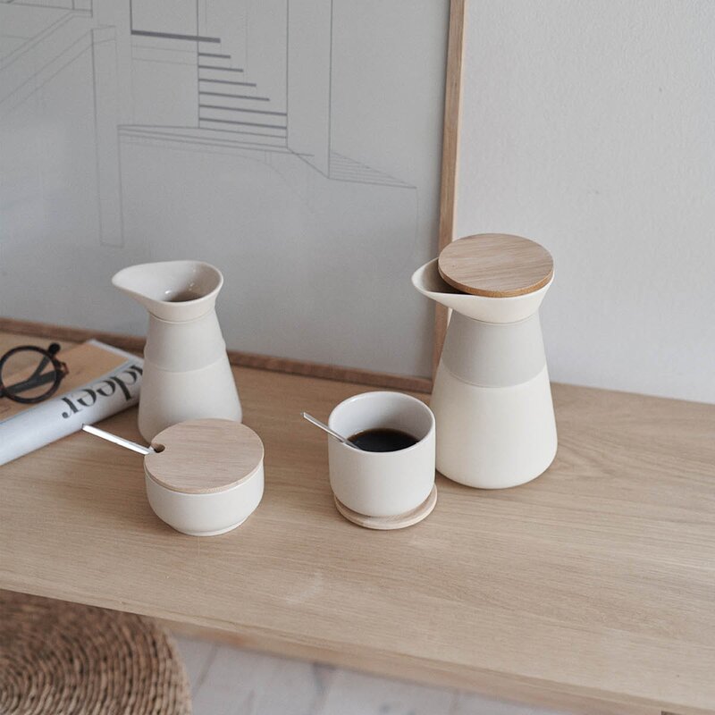 Stelton Theo krus m/glassbrikke 20 cl sand