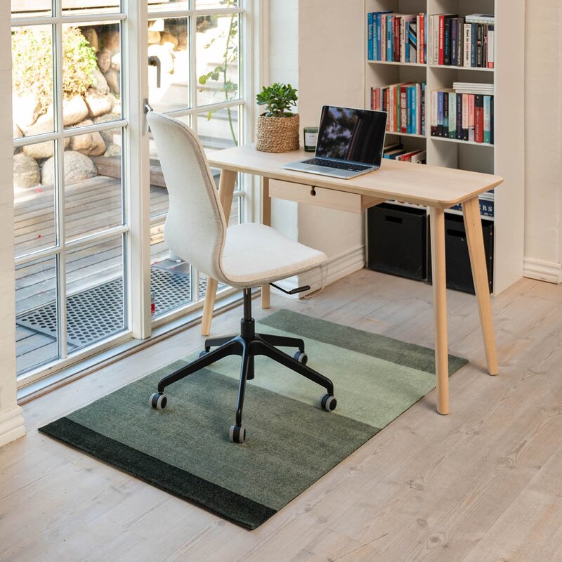 Tica Copenhagen Stripes horisontal gulvmatte 130x90 cm green