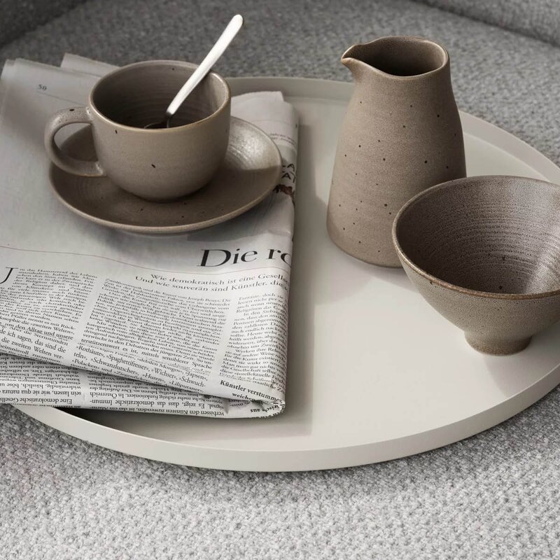 Blomus Kumi fløtemugge 29 cl lys brun