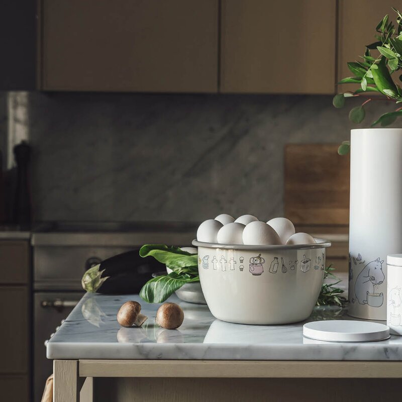 Muurla Mummi emaljebolle 20 cm Bon Appétit beige