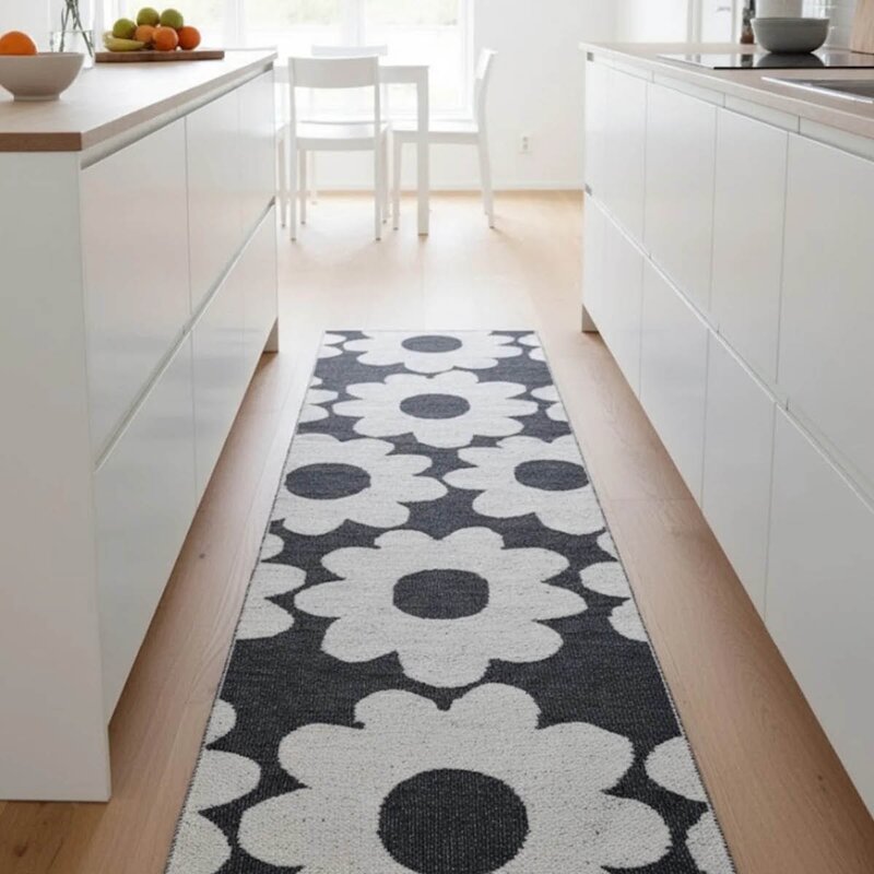 Rotor Design Flora gangteppe 250x70 cm svart/hvit