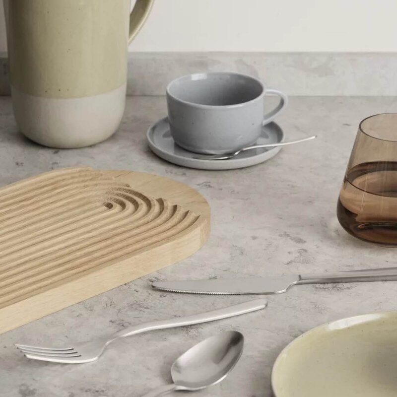 Blomus Zen skjærebrett 32x17x2 cm eik