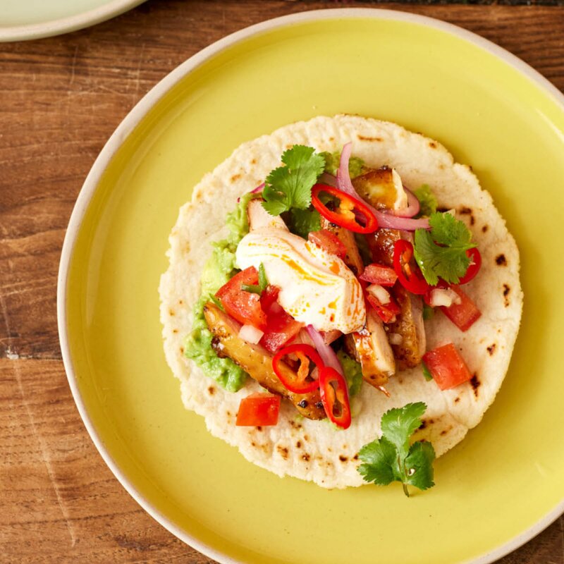 Jamie Oliver Big Love tallerken i stentøy 19 cm 4 stk rosa/hvit/grønn/gul