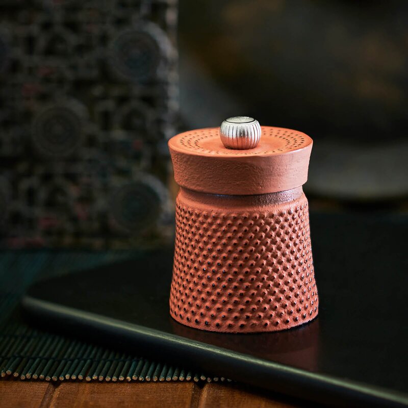 Peugeot Bali pepperkvern i støpejern 8 cm oransje 