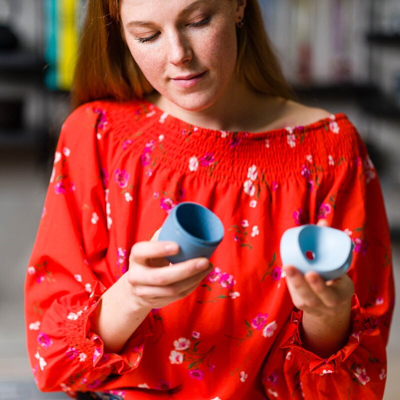 Happy Sinks Konna fluefelle blå
