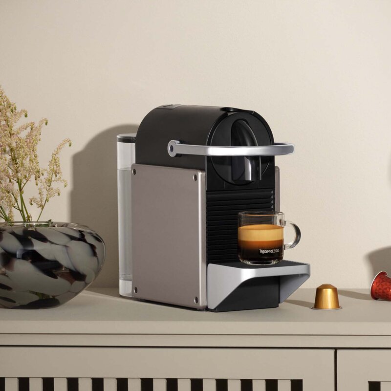 Nespresso Pixie kaffemaskin C60 titan