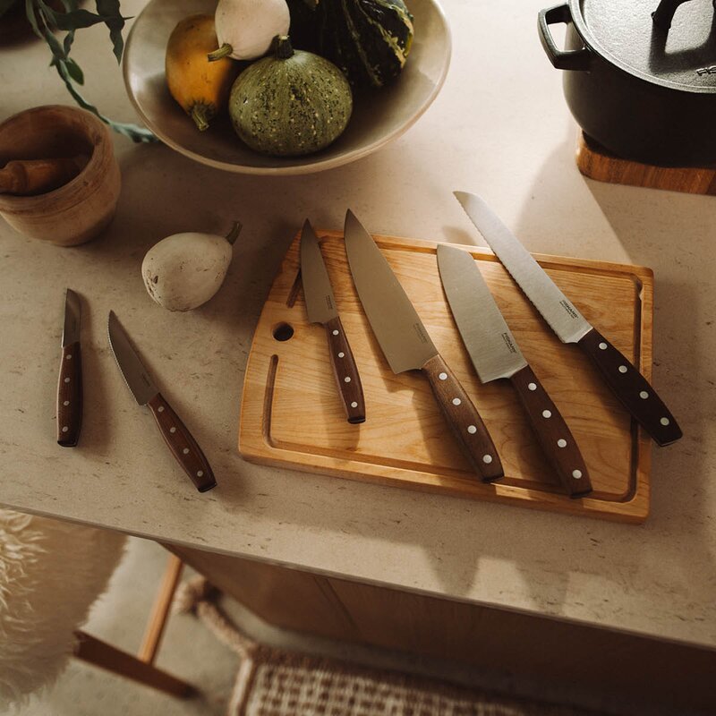 Fiskars Folken santokukniv 16 cm tre/stål