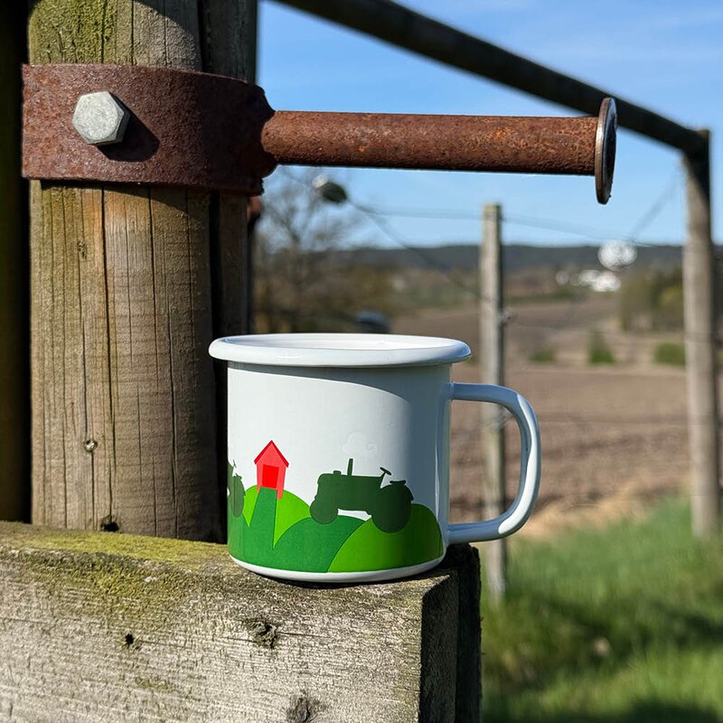 Blafre Traktor og låve emaljekopp 25 cl blå