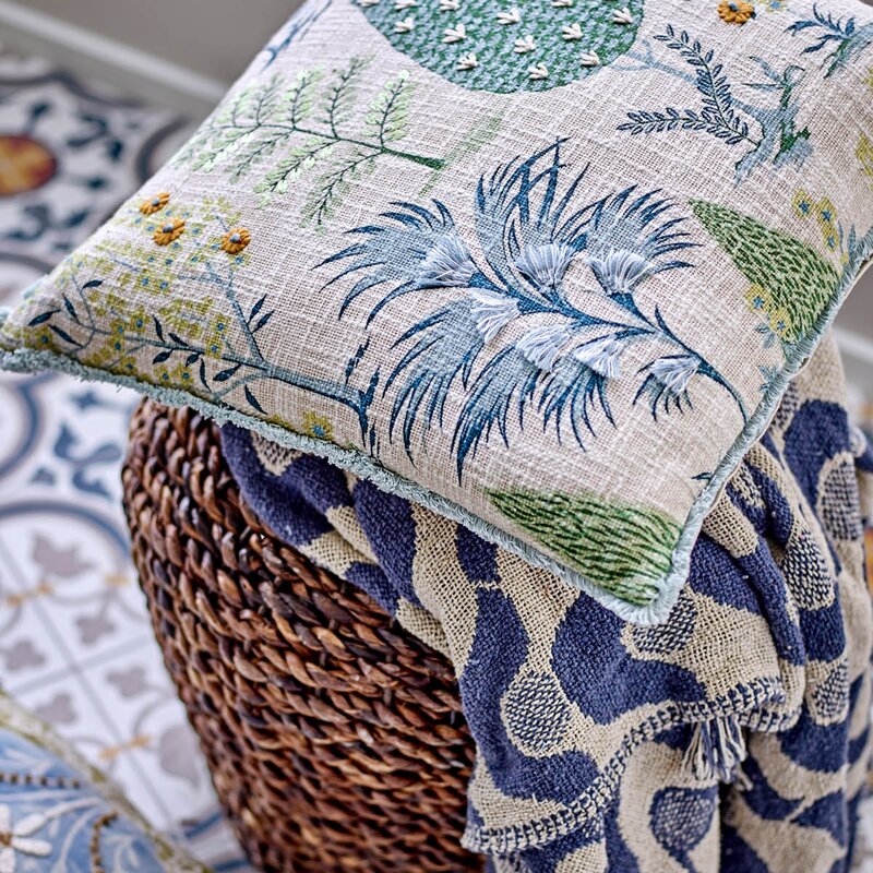 Creative Collection Pledd Santena 160x130 cm blå