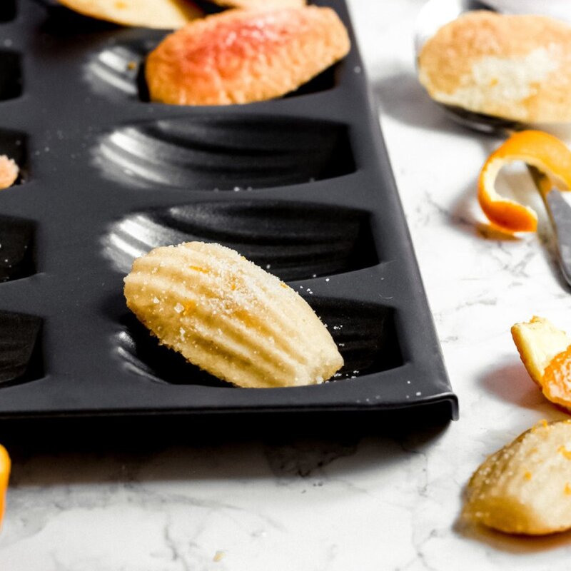 MasterClass Non-stick bakeform for 12 stk madeleine 