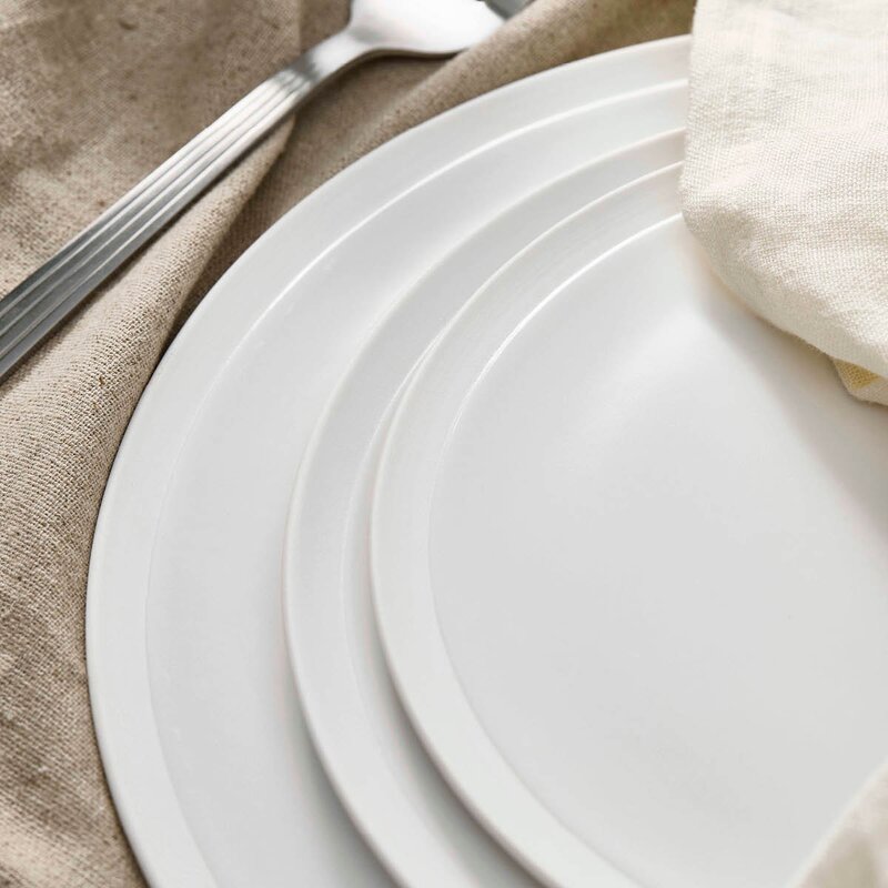 Aida RAW Pure Porcelain tallerken 23 cm hvit