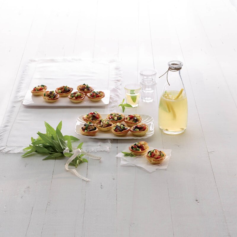 Lékué Silikonform for terter 15 hull svart