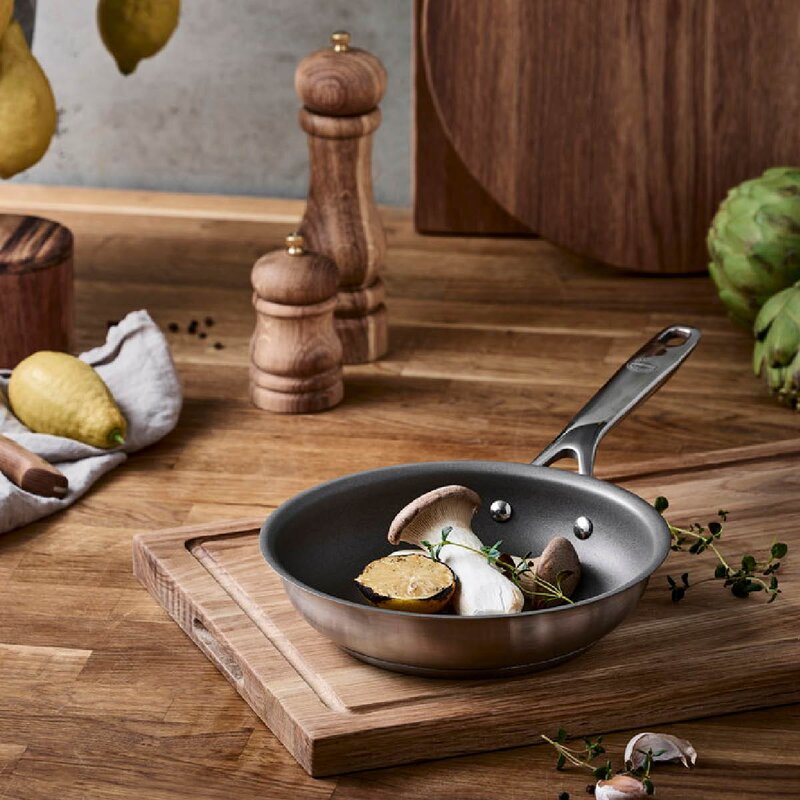 Pillivuyt Gourmet Alagnon stekepanne 24 cm titanium
