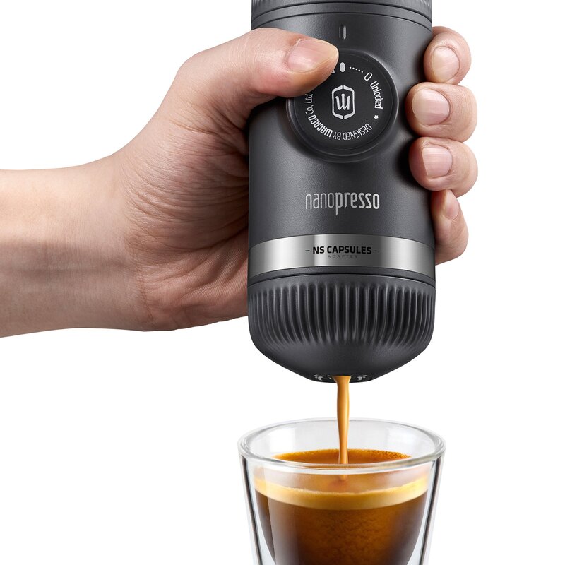 Wacaco Nanopresso espressomaskin med NS adapter grå