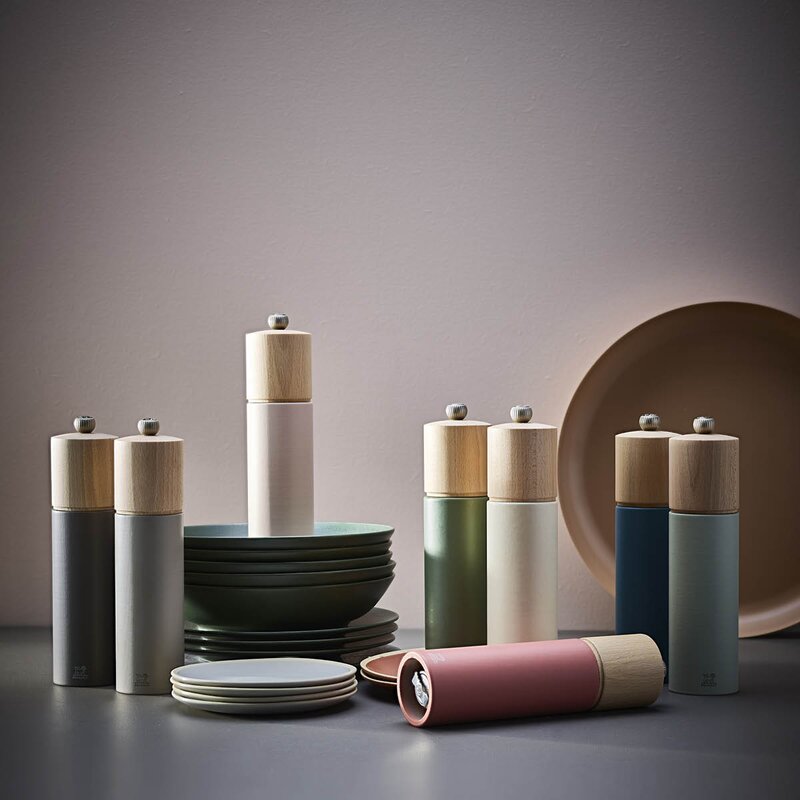 Peugeot Boreal pepperkvern 21 cm hasselnøtt