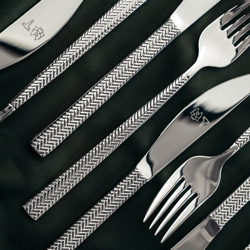 Vargen & Thor Glød bestikksett 16 deler blankt stål