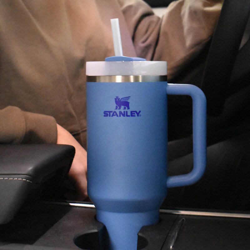 Stanley Quencher H2.0 FlowState tumbler 1,18L Blue Sky