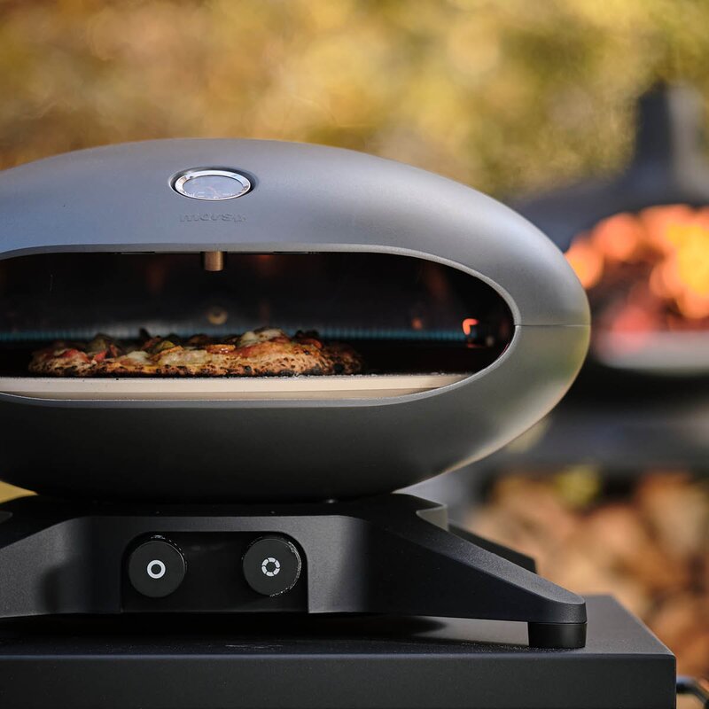 Morsø Forno Spin pizzaovn med roterende stein