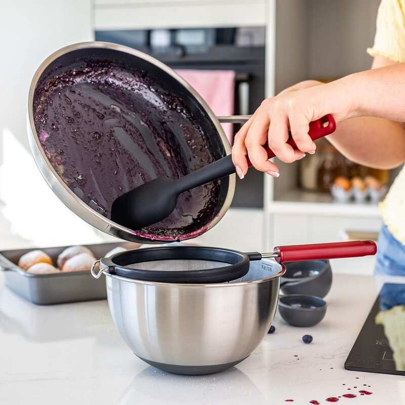 KitchenAid Classic grytesleiv 30 cm empire red