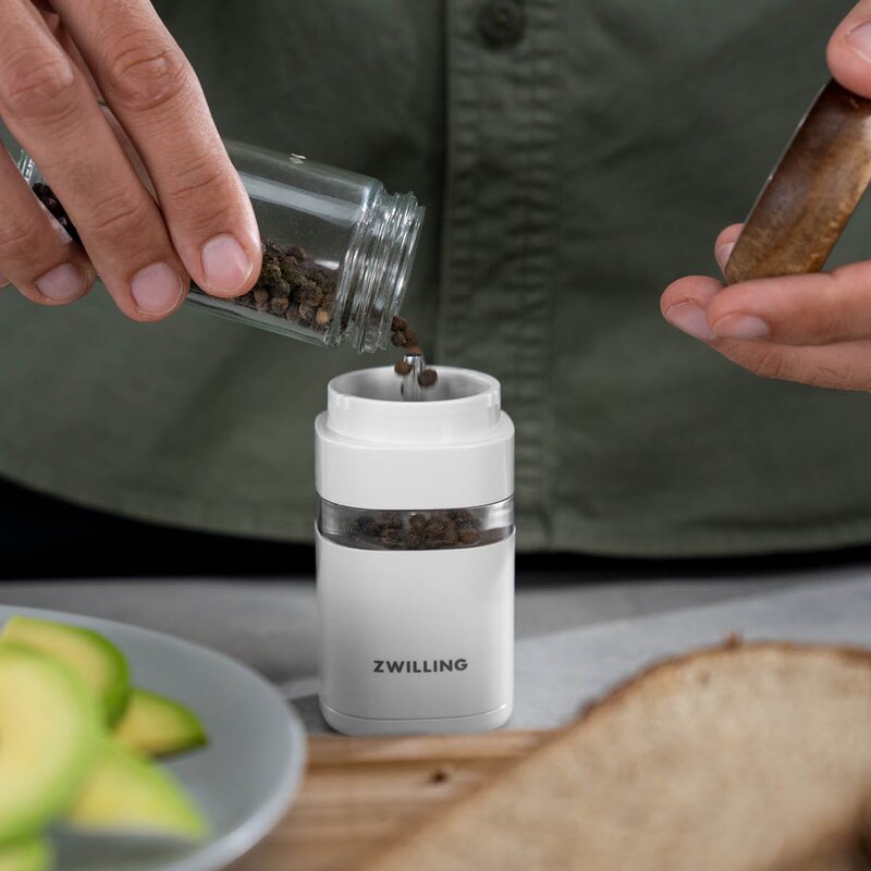 Zwilling Enfinigy elektisk salt-og pepperkvern 21,3 cm hvit